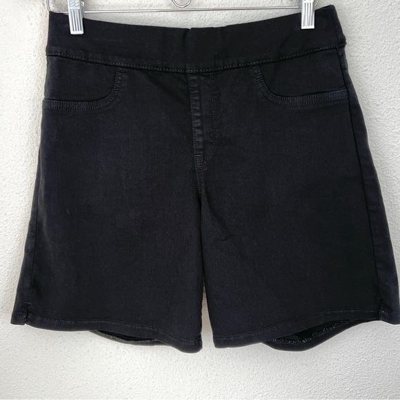 NYDJ Women’s Pull On Casual Shorts MFOZ2400 Size 4 Black - Picture 2 of 10